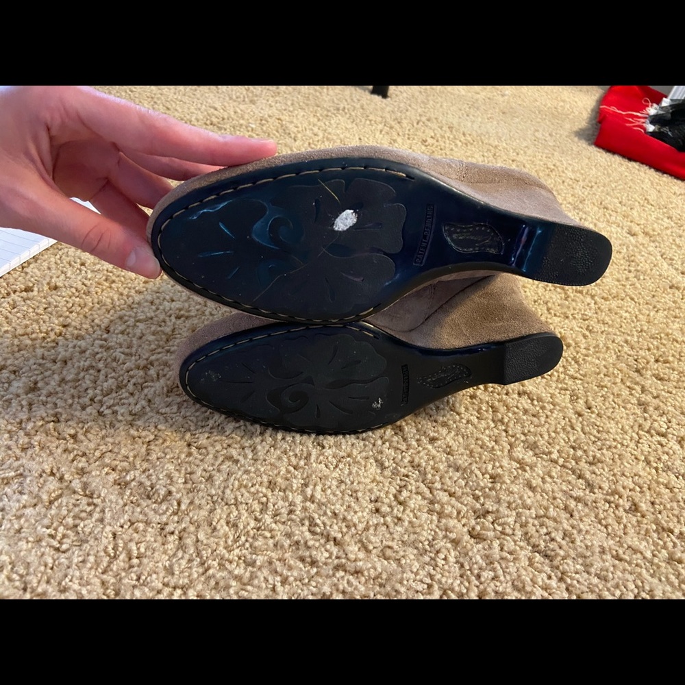 Booties - Picture 4 of 4